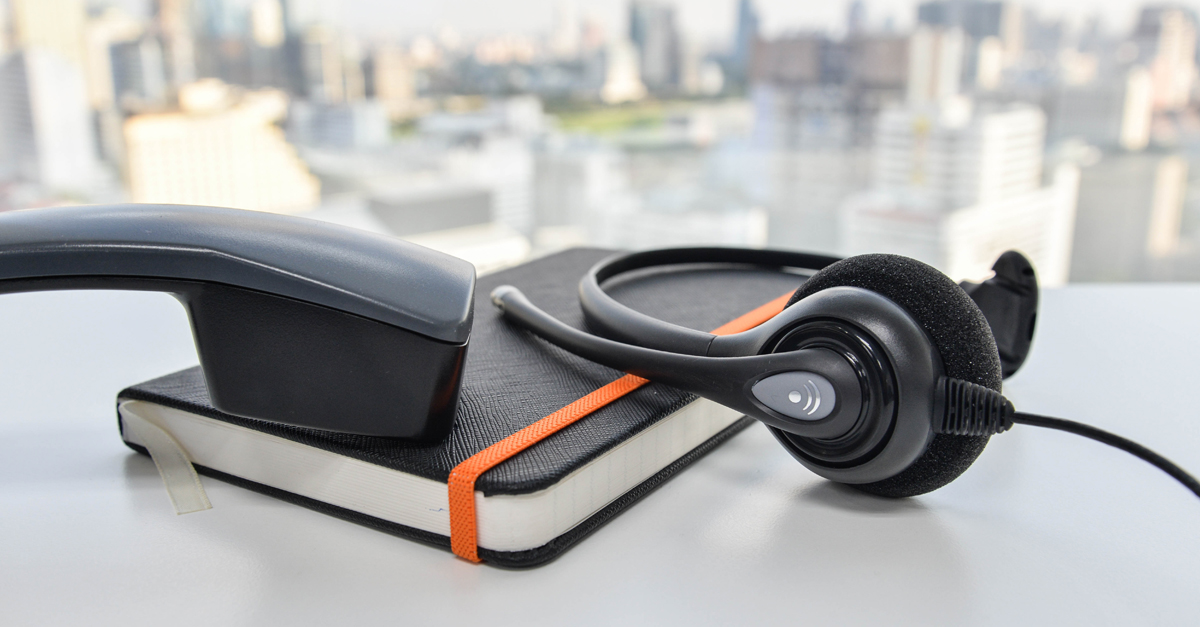 VOIP Versus Traditional Phone Service For Businesses